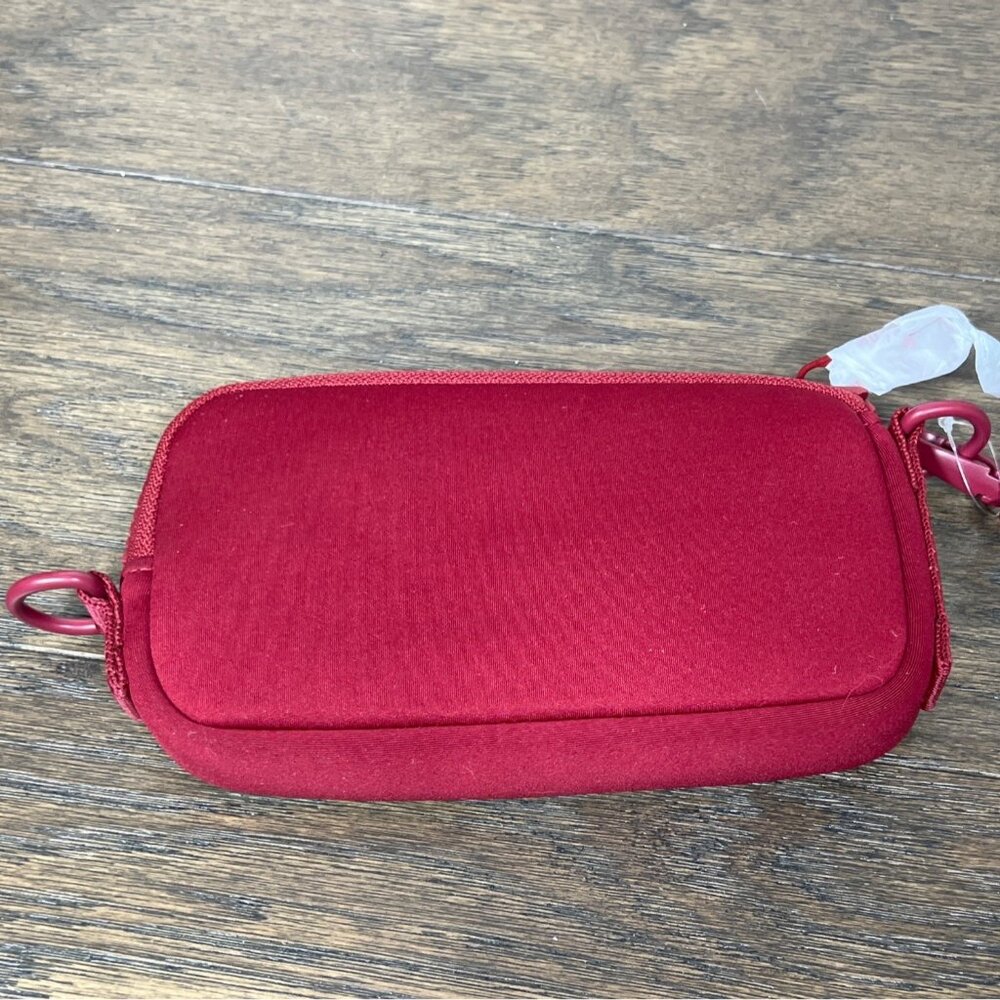 SEPHORA X DAGNE DOVER Mara Neoprene Phone Sling Crossbody Bag in Spice Red NWOT - Picture 4 of 9